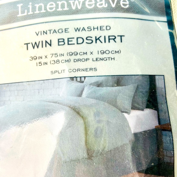Linen Weave Twin BedSkirt , Gray 15 Inch Drop - Picture 4 of 6